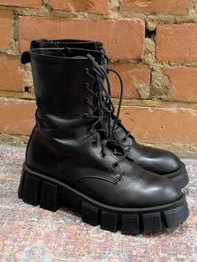 L'Intervalle Chunky Combat Leather Boots